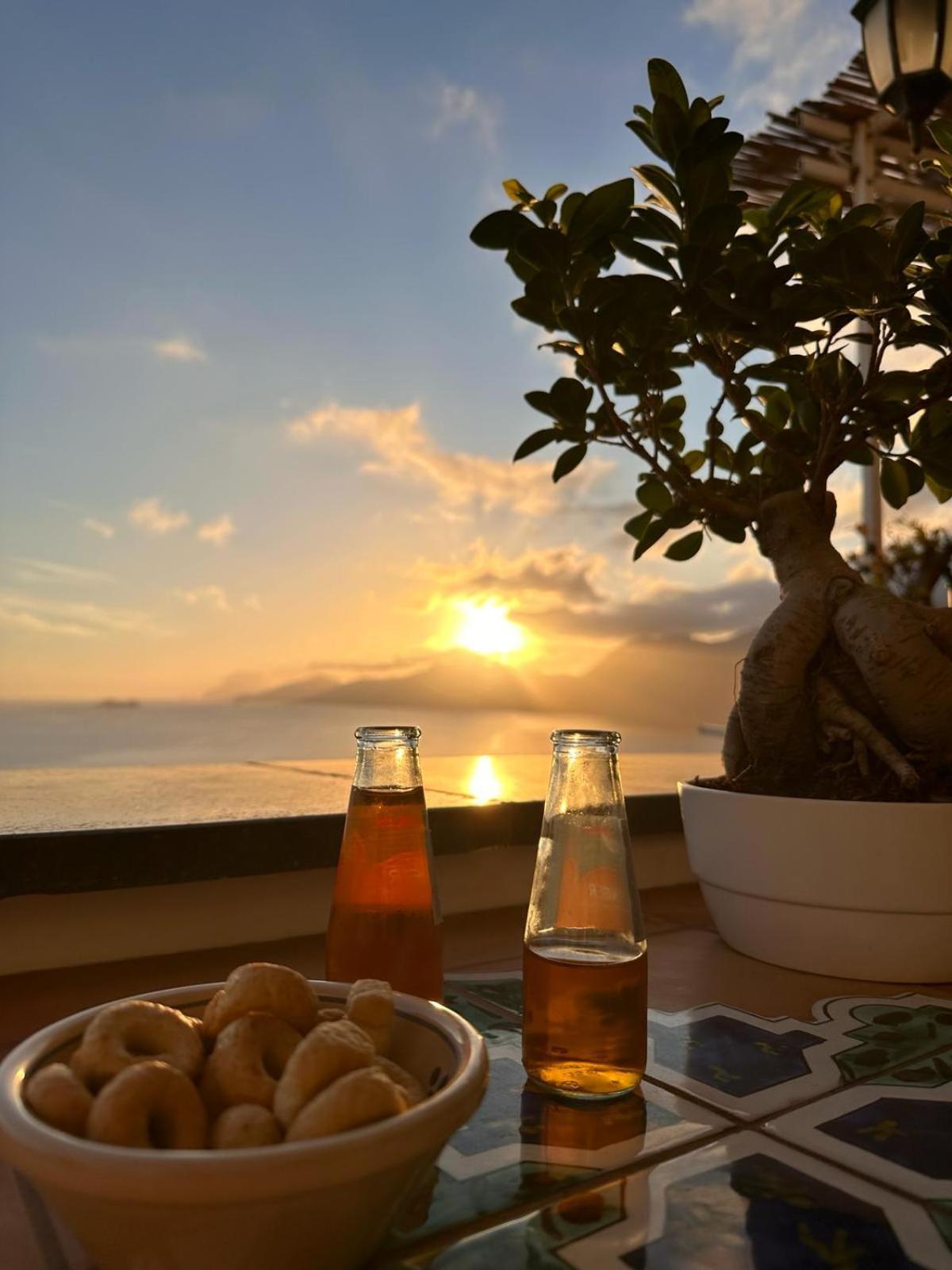 Casa Ambrosia, Praiano - Amalficoast Buitenkant foto